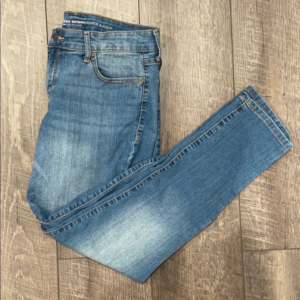 Old Navy Super Skinny Jeans
